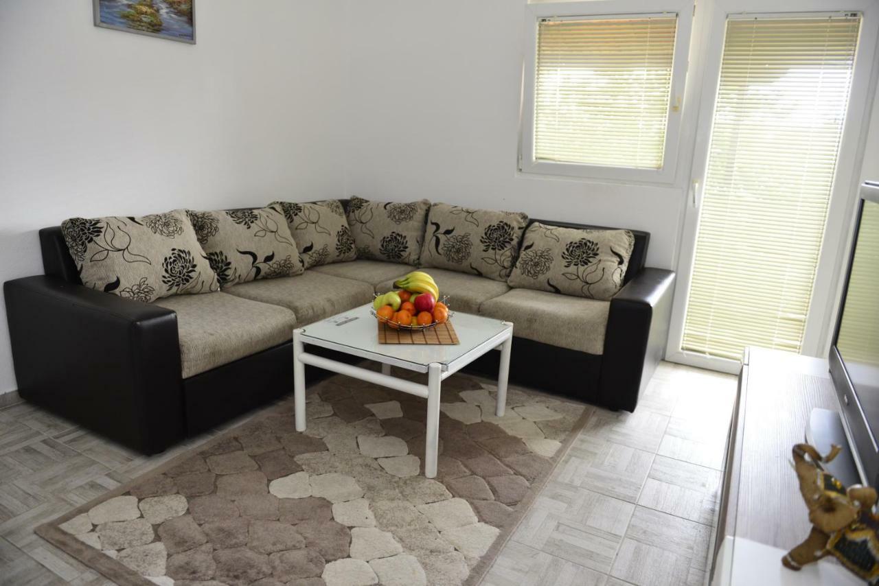Enko 1 Apartamento Tivat Exterior foto