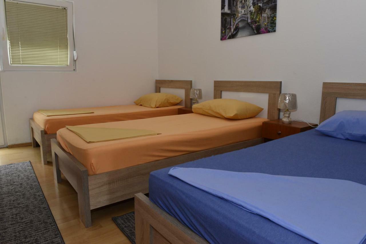 Enko 1 Apartamento Tivat Exterior foto